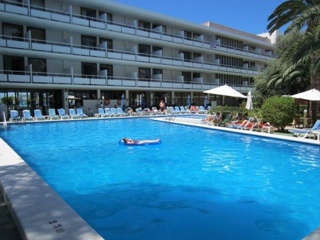 Arenal Hotel