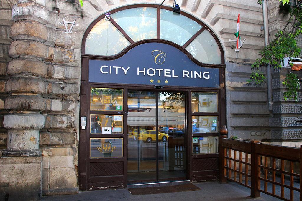 City Hotel Ring